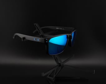 Gafas de sol deportivas Elite con lentes negras mate y azules