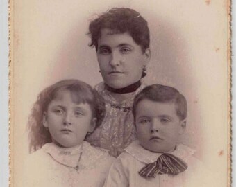 Cartes photo pour armoire Portrait de famille Mère fille fils Parkers Landing PA Zuver