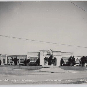 Victoria Texas Junior High School RPPC Postcard Vintage 1950 EKC Unposted Cook Co