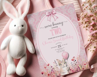 Convite de Aniversário de Dois Anos com Tema de Coelhinho, Convite para Festa de Aniversário de 2 Anos com Coelhinho, Convite para Festa de Aniversário de Menina de 2 Anos, Convite Editável com Coelhinho Floral Rosa