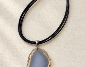 Chicos Natural Agate Pendant Necklace in Gray with Black Cord