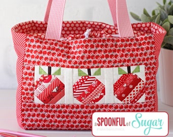 MARKET BAG Pattern \u2022 Butterick 5338 \u2022 Cloth Tote Bags \u2022 Cloth Lunch Bag \u2022 Reusable Bags \u2022 Sewing Patterns \u2022 Craft Patterns \u2022 WhiletheCatNaps