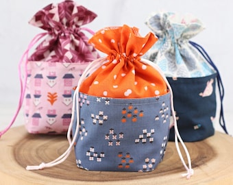 Mini Drawstring Gift Bag PDF Sewing Pattern; small gift bag; fabric gift pouch; beginner sewing pattern; sewing project; reusable gift bag.