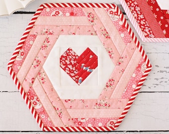 Hexie Heart Placemat PDF Sewing Pattern