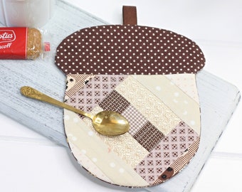 Patrón de costura en PDF para posavasos de bellota con patchwork