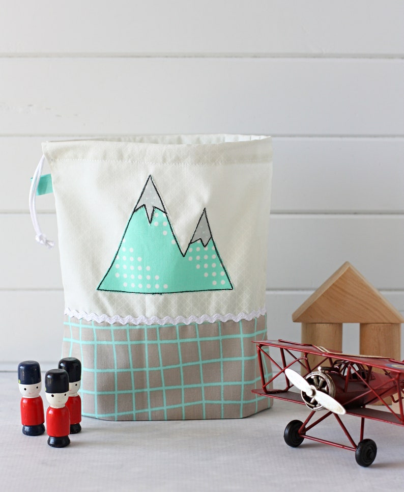 Adventure Awaits Drawstring Bag pdf Sewing Pattern image 2