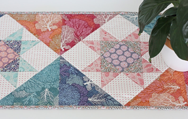 Star Table Runner PDF Sewing Pattern; Quilted Table Runner; Modern ...