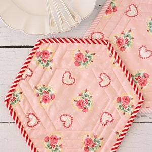 Hexie Heart Placemat PDF Sewing Pattern image 5