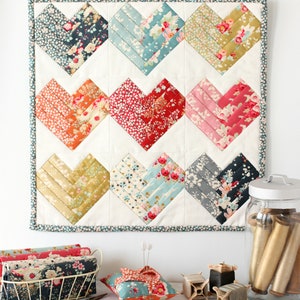 Heart of the Home Mini Quilt PDF Sewing Pattern image 8