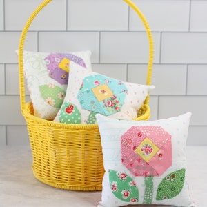 Bloom Pincushion Mini Pillow PDF Sewing Pattern image 6