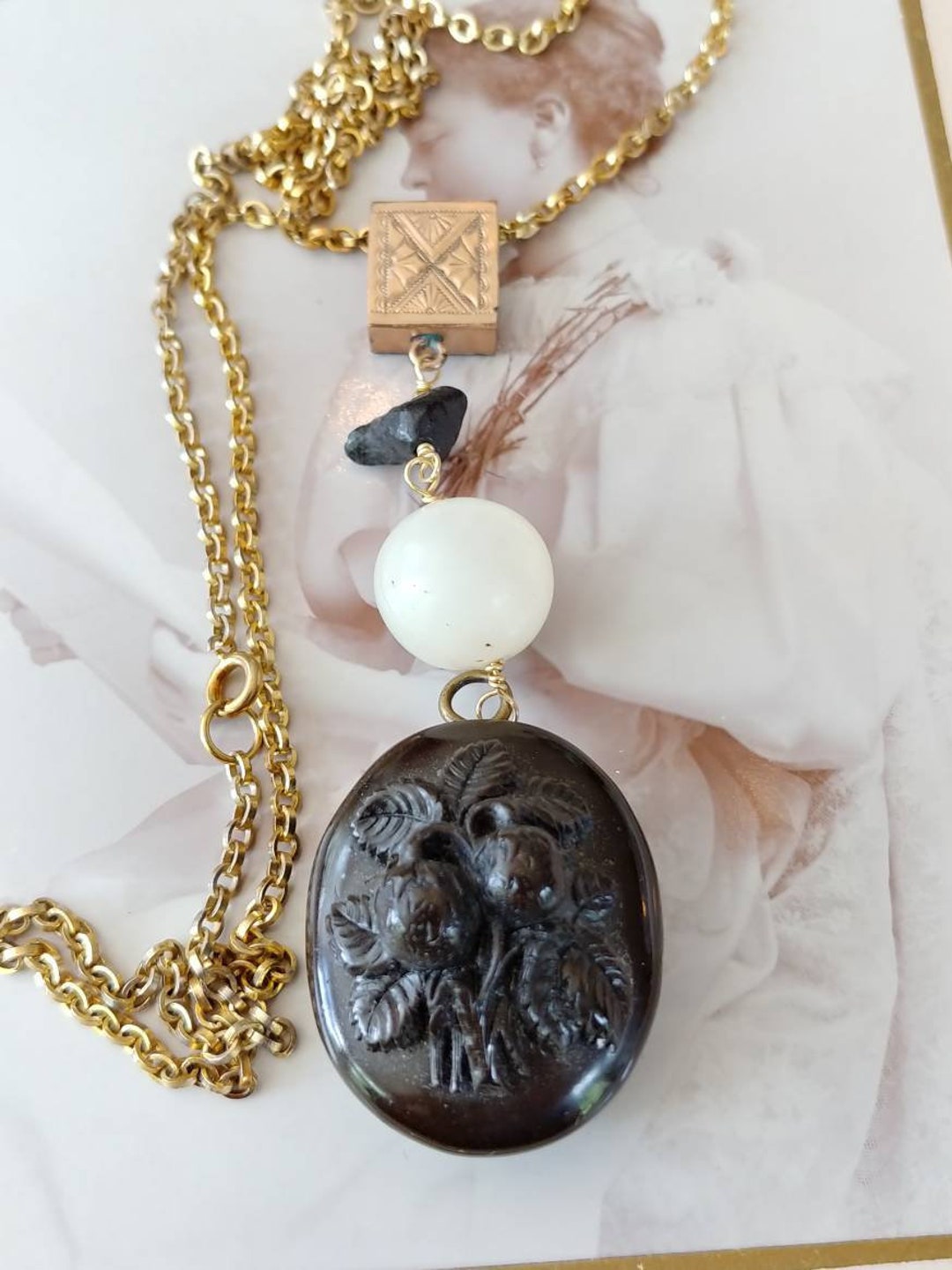 GUTTA PERCHA STRAWBERRIES Locket Memorial Vintage Antique Assemblage