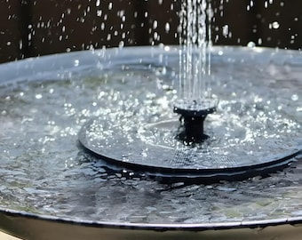 Fuente de agua solar / Minifuente flotante para estanque / Fuente para pájaros de jardín / Fuente de agua para patio exterior / Fuente solar