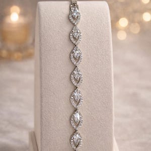 Rhodium Plated Cubic Zirconia Marquise Cut Tennis Bracelet 7 Inch Elegant Halo Link Bracelet