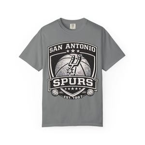 San Antonio Spurs Logo T-Shirt | Basketball Team Shirt, Vintage Emblem image 4