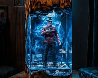 Fre.ddy Krueger Resin Lamp, Horror Lamps Nightmare on Elm Street Night Light, Horror Movie Decor, Halloween Gift Father day gifts