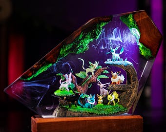 Luminária Criatura Mítica da Floresta, Diorama de Evolução Elemental, Decoração para Quarto Gamer, Arte Personalizada em Resina, Decoração para Quarto Pokémon, Ideia de Presente Pokémon