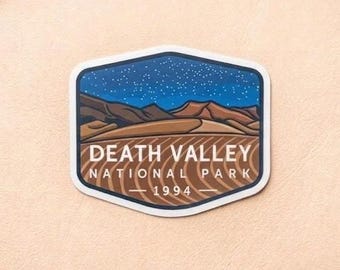 Pegatina del Parque Nacional del Valle de la Muerte, Badwater, desierto de California, recuerdo retro de senderismo