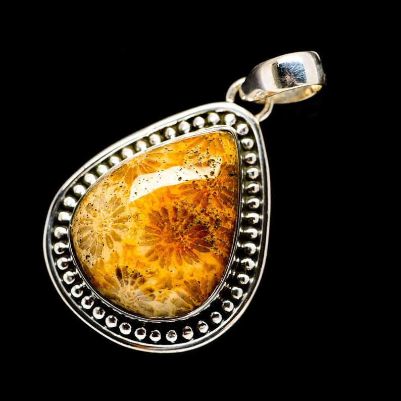 PD690960 Fossil Coral Pendant 1 12 925 Sterling Silver