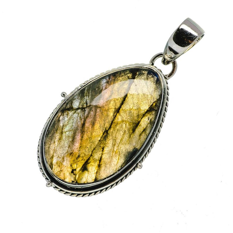925 Sterling Silver Labradorite Pendant 1 34 PD689493