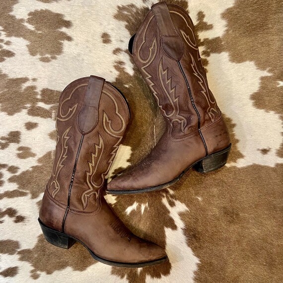 Brown Leather Tony Lama Cowgirl Boots with Fancy Stitched Vamps womans size 7 1/2 M