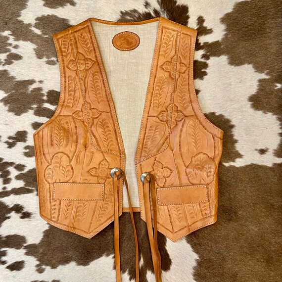 Amazing Tan Tooled Leather Vest from Sergio’s Collection size Medium