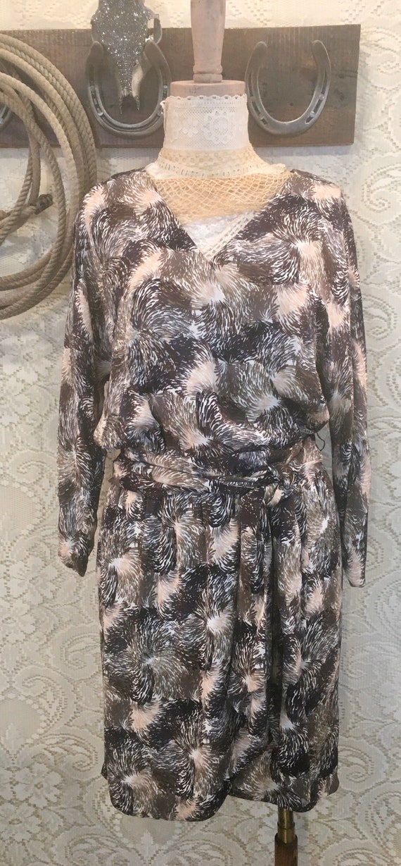 Beautiful Vintage Beaded Silk Swirl Wrap Dress wo… - image 1