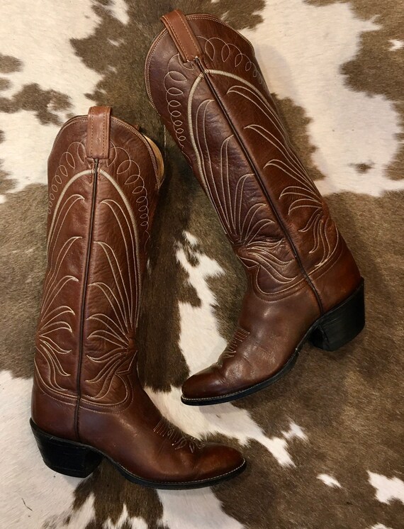 Tall 1970s vintage Black Label Tony Lama Chocolate Leather Cowgirl Boots size 5C