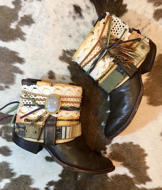 Vintage Boho Justin Cowgirl Booties Ankle Boots SIze 9 M