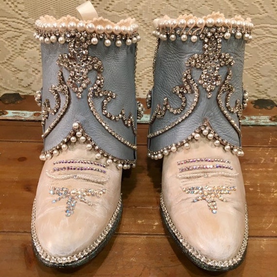 Custom Crafted Cowgirl Bridal Bling Boots - image 3