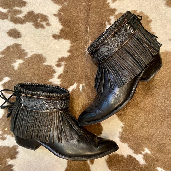 Handcrafted Leather Fringe Cowgirl Western Booties with Tooled Belt women’s size 9 W