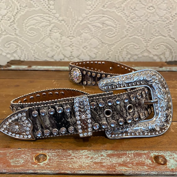 Bling Camouflage Military Western Leather Belt size M-L
