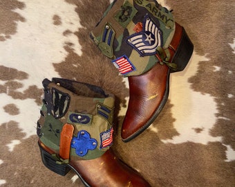 Handcrafted Vintage Acme Cowboy Cowgirl Western Ankle Boots with Military Patches men’s 8 D women’s 9 1/2 M