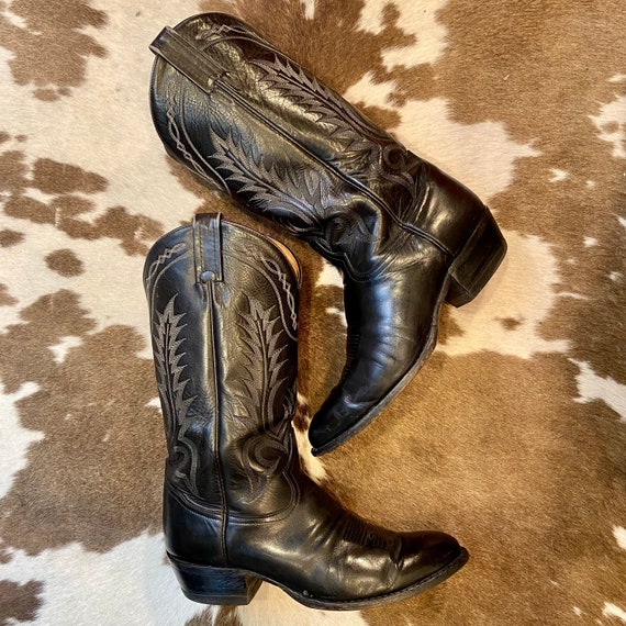 Black Leather Tony Lama Cowboy Boots with Fancy Stitched Vamps men’s size 9 D women’s 10 1/2 to 11