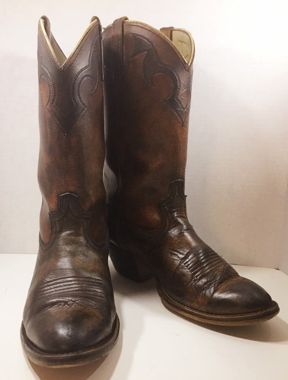 Acme Dingo Handpainted Cowboy Boots size 9 1/2 EW
