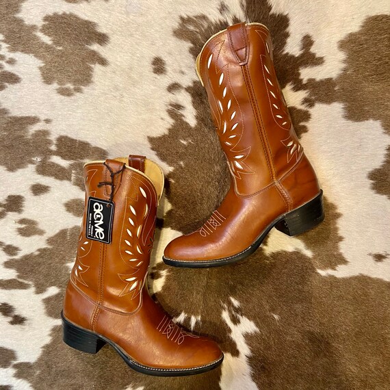 1970s Brown Leather Acme Buckaroo Boys Cowboy Boots NOS size 3 D