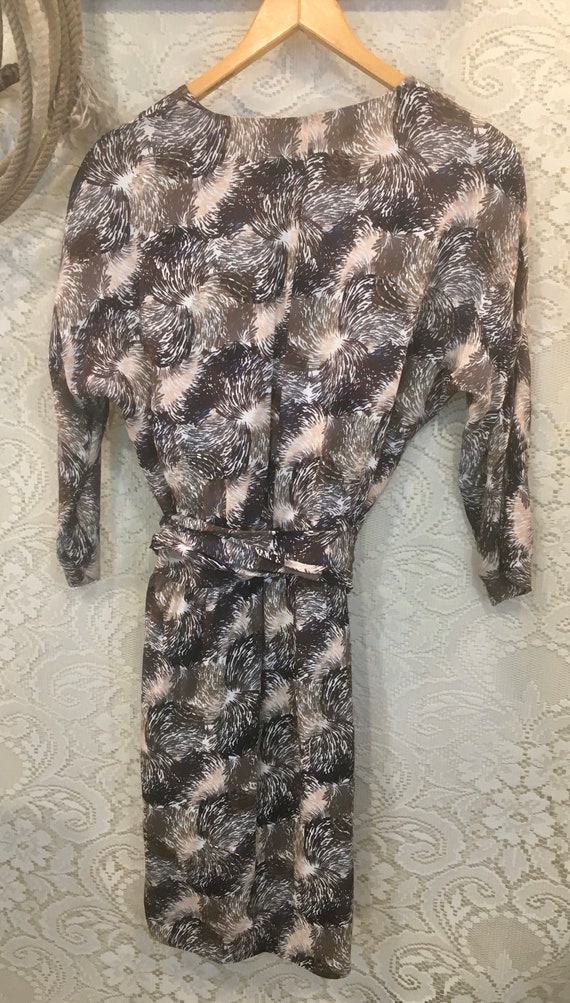 Beautiful Vintage Beaded Silk Swirl Wrap Dress wo… - image 4