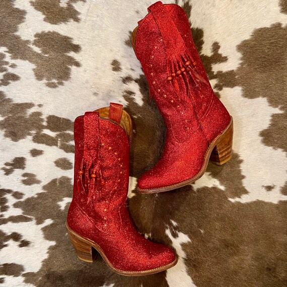 Vintage Ruby Red Miss Capezio Fringe Cowgirl Boots with Glitter and Star Inlays women’s size 7 M
