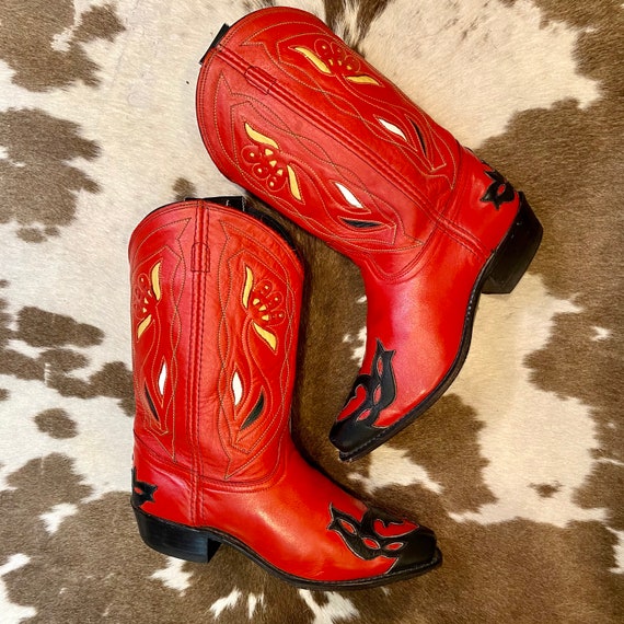 1960’s Red Leather Acme Cowgirl Western Boots with Inlays and Wingtips size 9 M