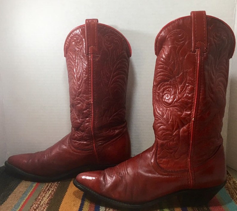 Red Acme Cowgirl Boots size 7M