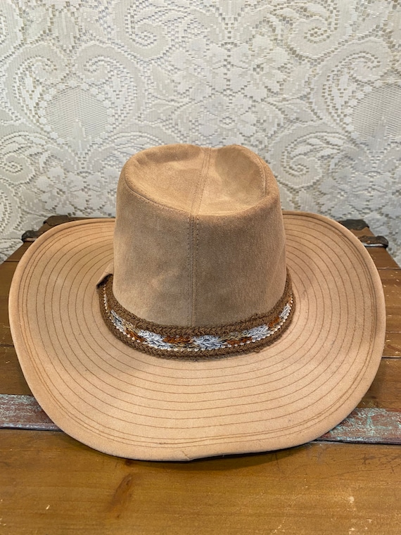 Tan Sueded Larry Mahan Cowboy Hat with Woven Hat Band size 7 3/8