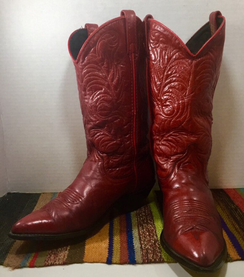 Red Acme Cowgirl Boots size 7M
