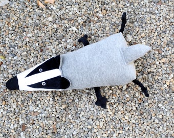 Ponca Badger, Little Badger Plushie, Soft Plush Toy, Funny Grey Plush Cuddly Toy