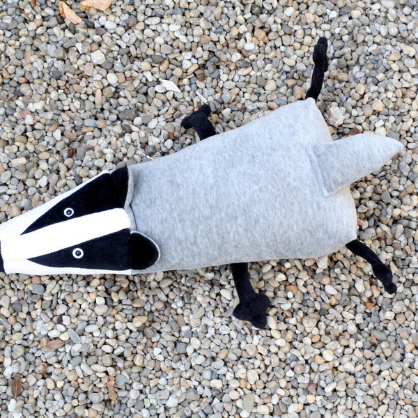 Ponca Badger, Little Badger Plushie, Soft Plush Toy, Funny Grey Plush Cuddly Toy