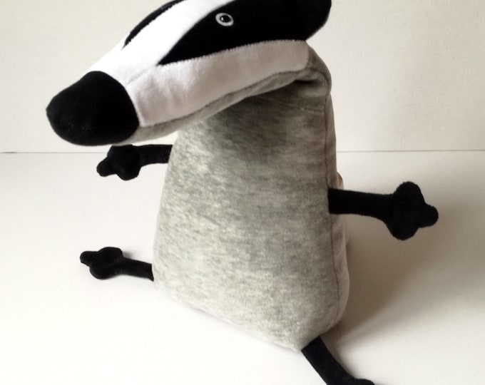RtS Ponca Badger, Little Badger Plushie, Soft Plush Toy, Funny Grey Plush Cuddly Toy Ready to Ship