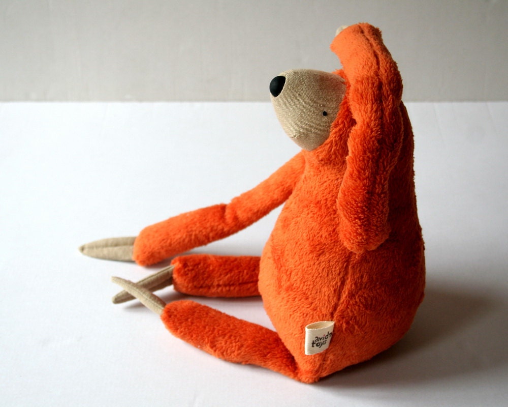 Small Plush Orangutan Sloth, stuffed animal toy for children, cuddly jungle stuffie, sleeping fellow
