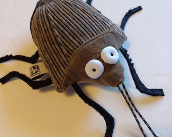 Brown Stink Bug Plushie, Little Plush Insect, Stuffed Stinky Bug Toy, Little Pest from Budapest