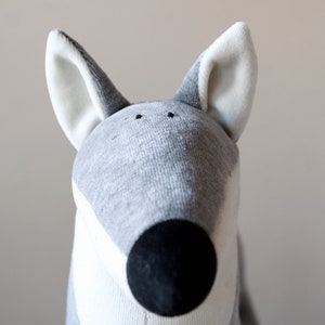 Personalized Wolf Stuffie, Baby Shower Gift, Nursery Decor, Grey Husky Toy, Kids Room Decor Doggie, Plush Dog Toy image 4