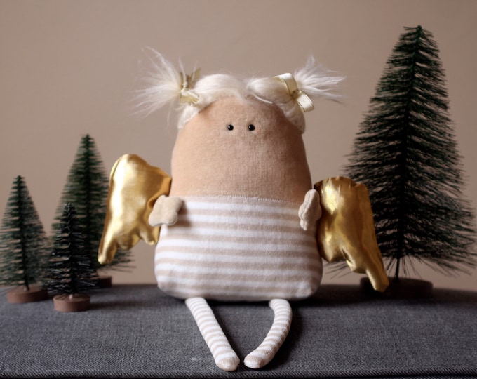 Christmas Angel Muma, Cute Little Xmas Angel Plush, Nursery Decor Plushie for Winter Holidays