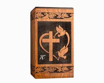 Handcrafted Rosewood Cremation Urn: Adult Ashes, Secure Closure