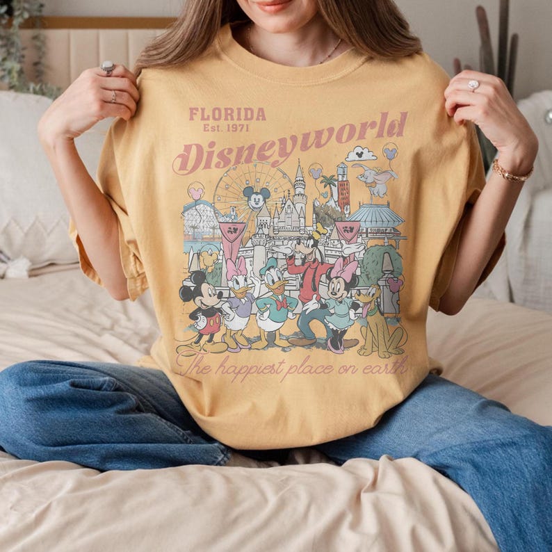 chemise Disneyworld vintage Floride 1971, t-shirt rétro Mickey Minnie Friends, chemise Magic Kingdom, tenue de voyage Disneyland, cadeau de vacances Disney image 4